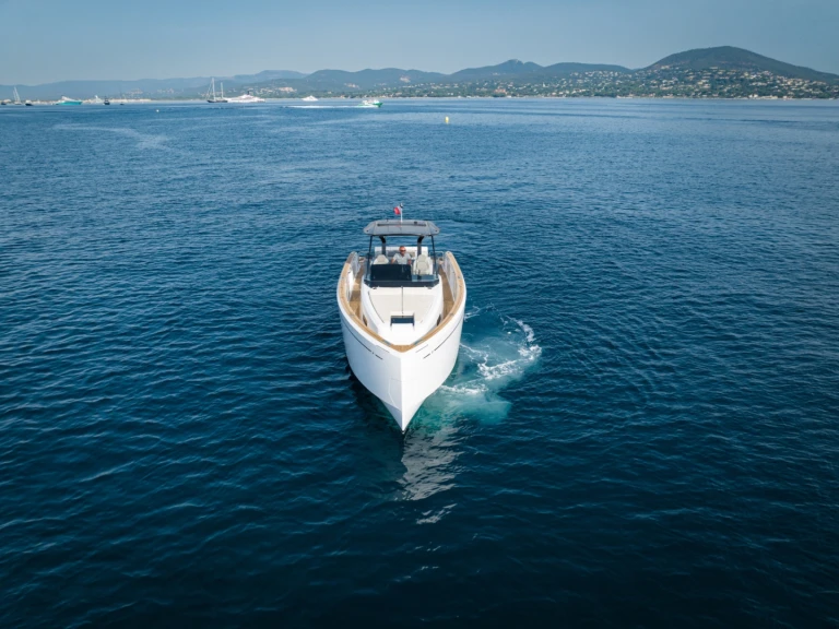 Bootverhuur Port Grimaud goedkoop Pardo 38