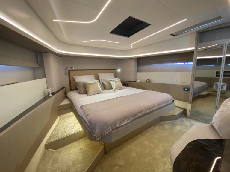 Bootverhuur Port Grimaud goedkoop Activ 605 Open