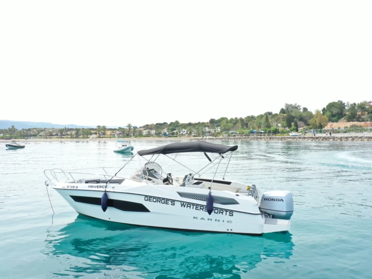 Verhuur Motorboot in Latchi - Karnic KARNIC 701 SL