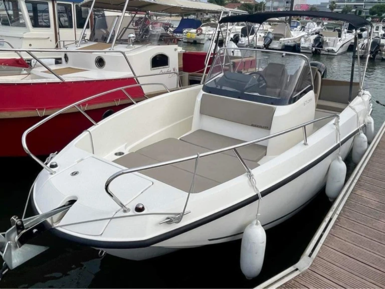 Motorboot te huur in Arcachon voor de beste prijs
