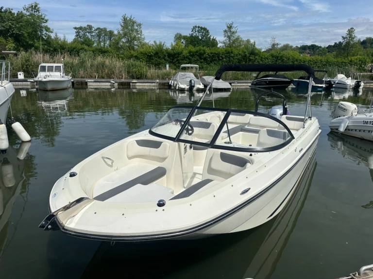 Jachthuur in Viviers-du-Lac - Bayliner Element E7 via SamBoat