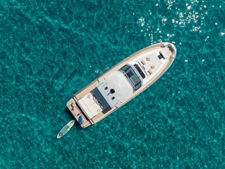 Huur Motorboot met of zonder schipper MEDYACHT in Saint-Tropez
