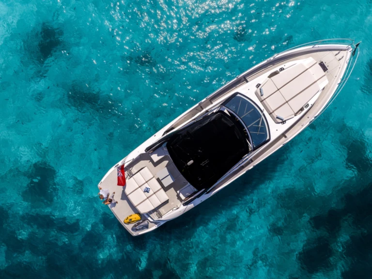 Verhuur Motorboot in Cogolin - Sunseeker SuperHawk55