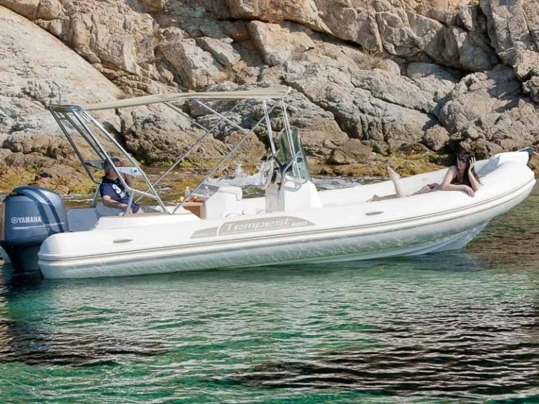 Bootverhuur Capelli Tempest 626 in Appietto via SamBoat