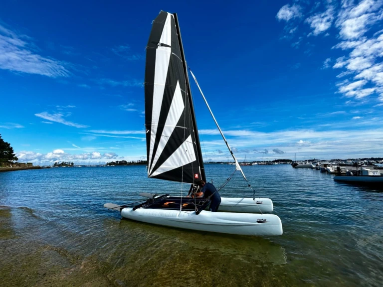 Verhuur Catamaran in Arradon - Dart DART 16