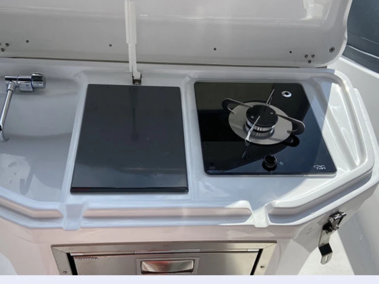 Huur Motorboot met of zonder schipper Salpa in Port Grimaud