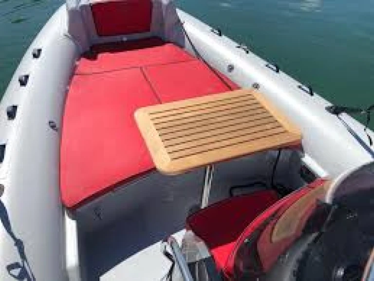 Huur RIB met of zonder schipper Prua al vento in Marseille
