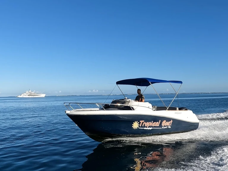 Huur Motorboot met of zonder schipper Jeanneau in Marigot