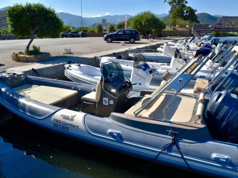 Jachthuur in Saint-Florent - Motonautica-Vesuviana MV 780 Comfort via SamBoat