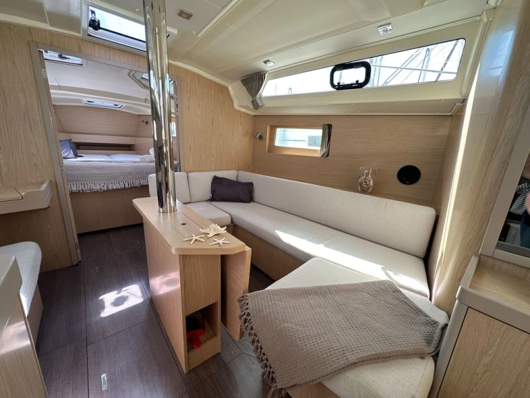 Verhuur Zeilboot Bénéteau met vaarbewijs