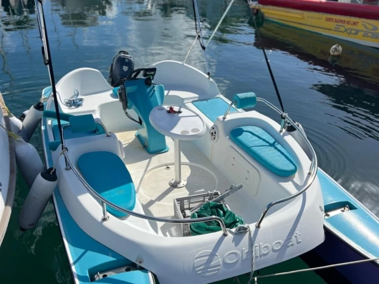 Motorboot te huur in Les Trois-Îlets voor de beste prijs