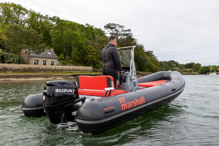 Verhuur RIB in La Trinité-sur-Mer - Marshall MARSHALL M2