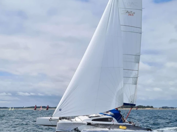 Zeilboot te huur in La Trinité-sur-Mer voor de beste prijs