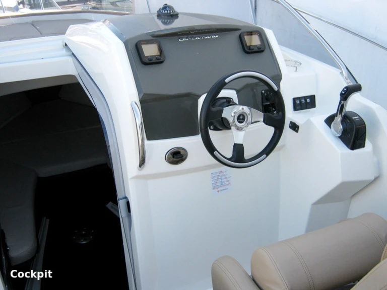 Verhuur Motorboot Quicksilver met vaarbewijs