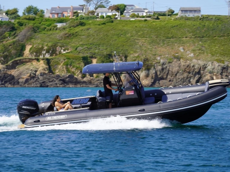 Bootverhuur 3D Tender 850 DREAM in Brest via SamBoat