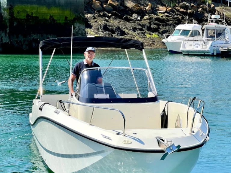 Verhuur Motorboot in Brest - Quicksilver Activ 755 Open
