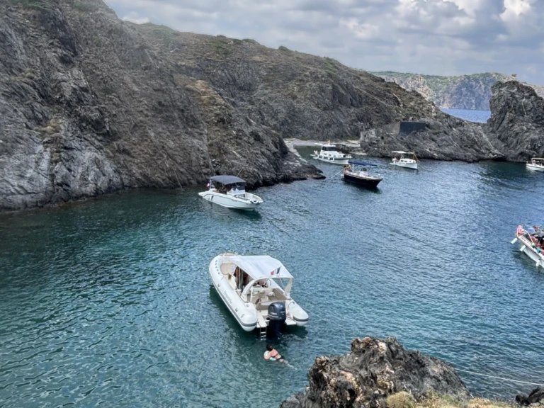 Bootverhuur Capelli Tempest 775 in Port de Saint-Cyprien Méditerranée via SamBoat