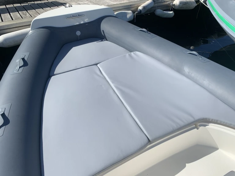 Bootverhuur Nautica Led Nautica Led 680 in Propriano via SamBoat