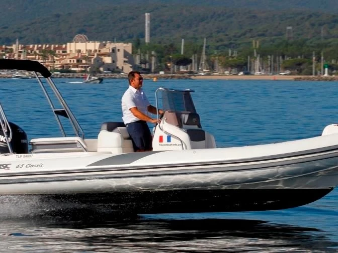 Huur een Bsc 65 Classic in Cogolin