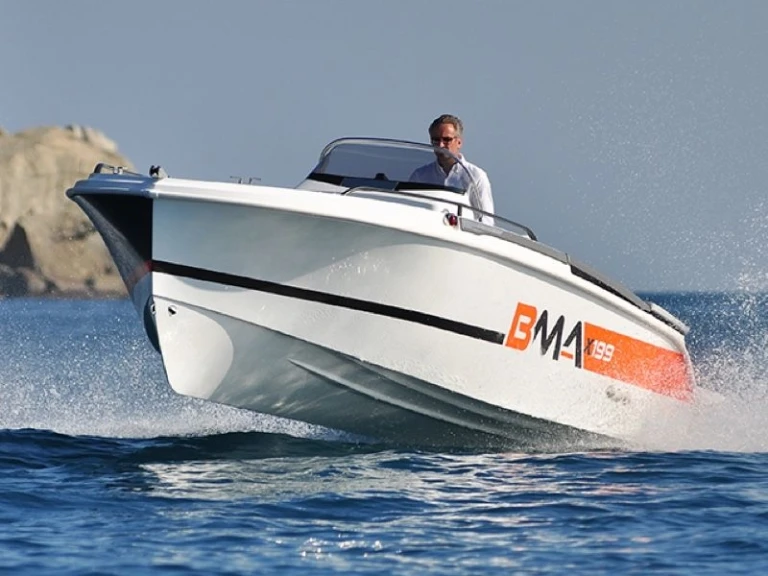 Huur Motorboot met of zonder schipper BMA in Cogolin