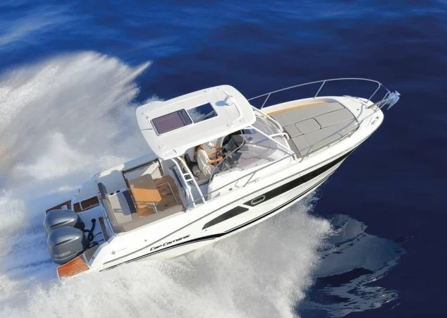 Verhuur Motorboot Jeanneau met vaarbewijs