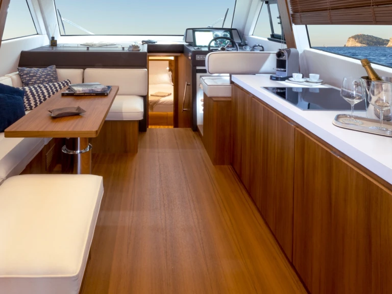 Huur Jacht met of zonder schipper Solaris in Beaulieu-sur-Mer