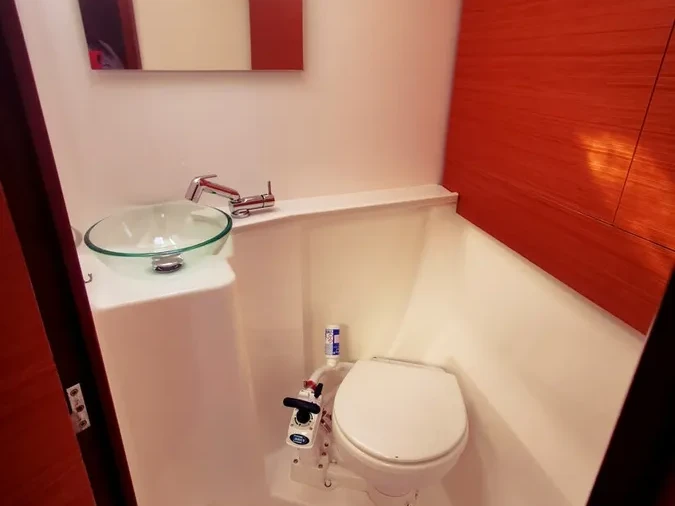 Huur een Dufour Dufour 460 Grand Large in Marina (City)
