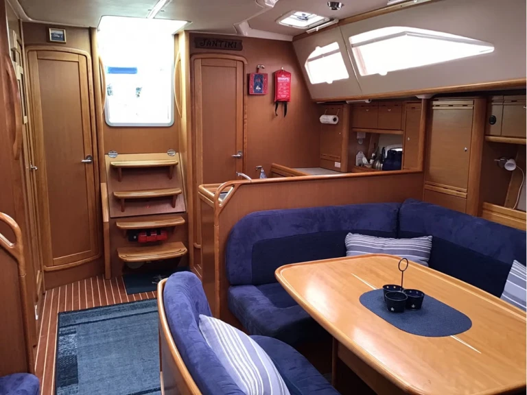 Verhuur Zeilboot Bavaria met vaarbewijs