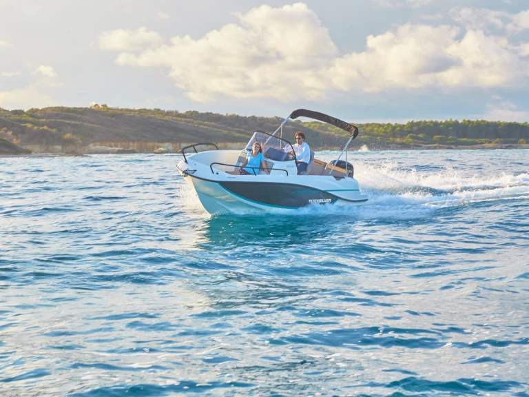 Quicksilver Activ 605 Open te huur van particulier of professional in Calp / Calpe