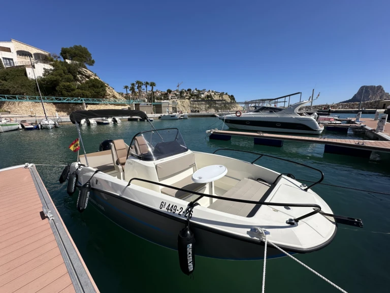 Huur Motorboot met of zonder schipper Quicksilver in Calp / Calpe