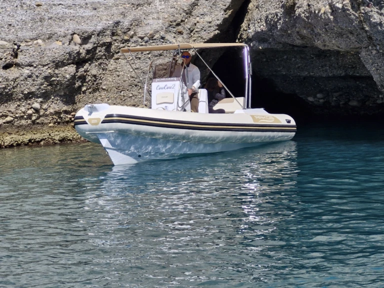 Verhuur RIB Arkos met vaarbewijs