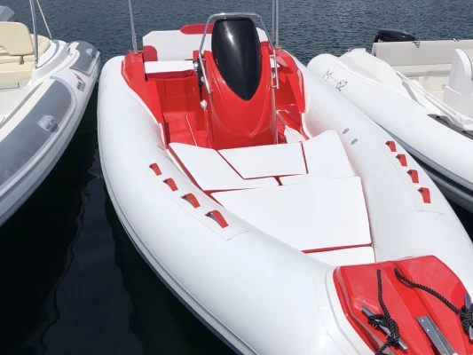 Motorboot te huur in Porto Rotondo voor de beste prijs