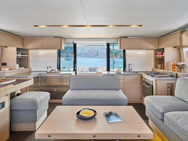 Catamaran te huur in Lefkáda voor de beste prijs