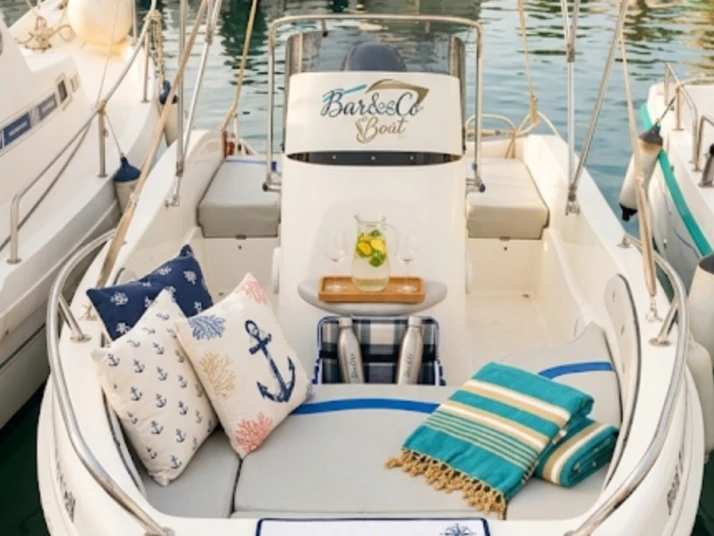 Bootverhuur Alicante goedkoop Estable 400 Bote