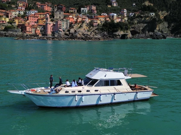 Huur een Alalunga 15 fly in La Spezia