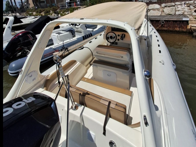 Huur RIB met of zonder schipper Lomac in Hyères