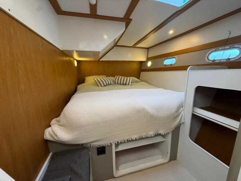 Verhuur Catamaran Lagoon met vaarbewijs
