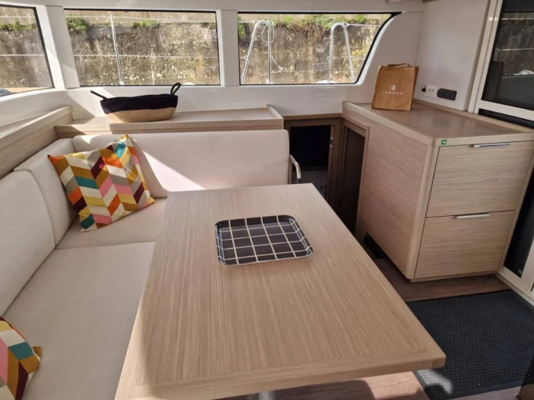 Catamaran te huur in Marseille voor de beste prijs