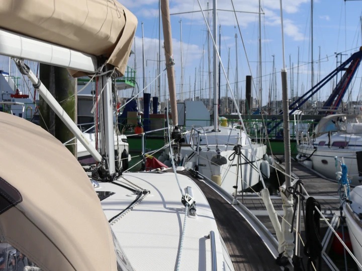 Jachthuur in La Rochelle - Bavaria Bavaria 32 Cruiser via SamBoat