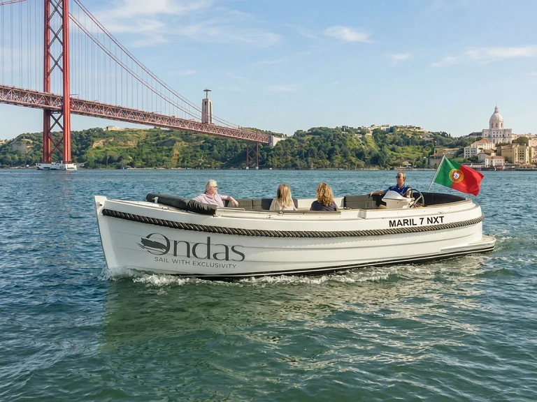 Bootverhuur Maril 7NXT in Lissabon via SamBoat