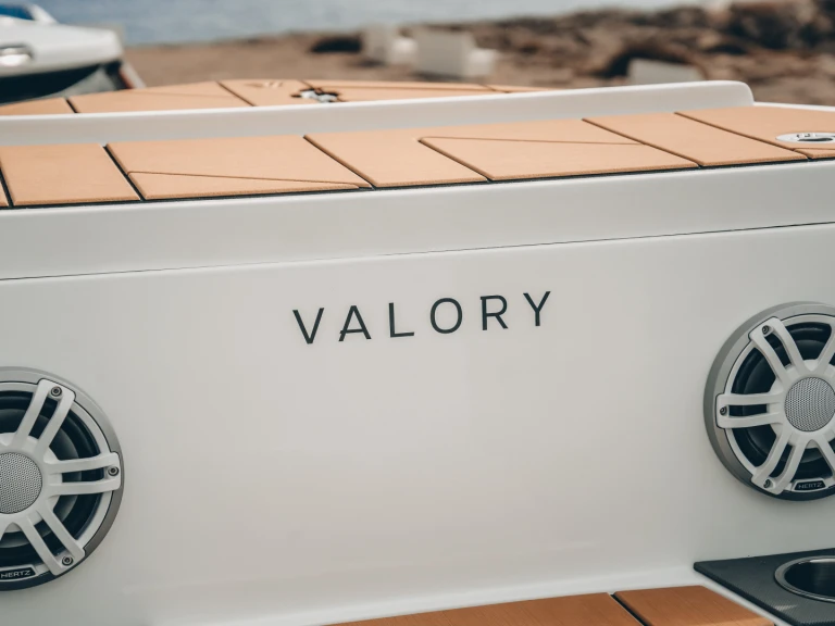 Valory V570 Premium te huur van particulier of professional in Palma de Mallorca