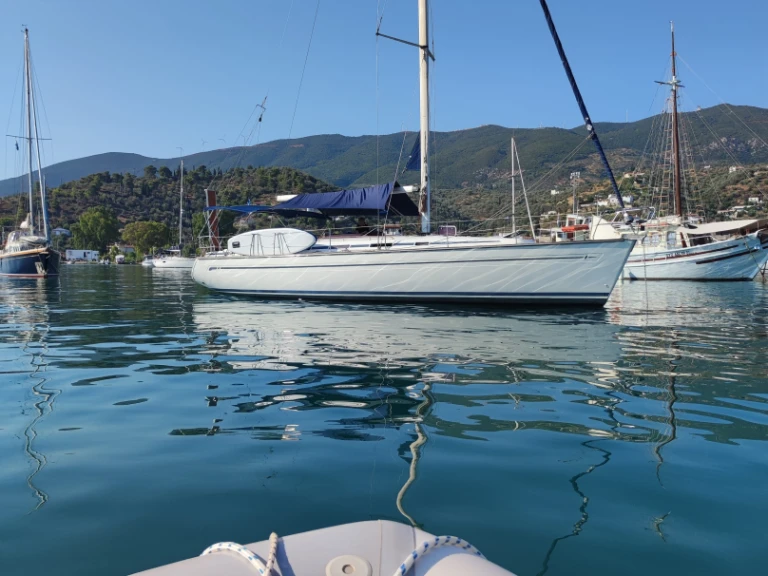 Bootverhuur Bavaria Bavaria 44 in Anávyssos via SamBoat