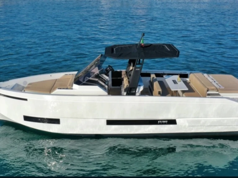 Jachthuur in Marina Botafoch - De Antonio D32 via SamBoat