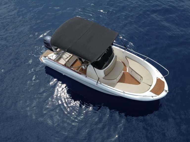 Huur Motorboot met of zonder schipper HM in Kaštela
