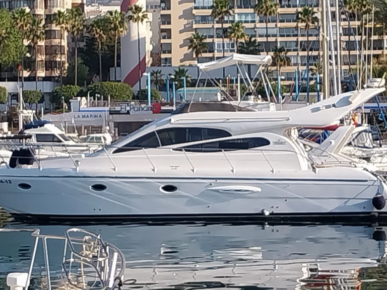 Huur Jacht met of zonder schipper Doqueve in Marbella