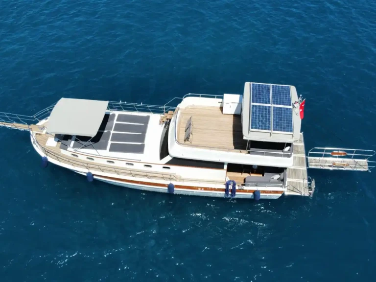 Verhuur Zeilboot Custom met vaarbewijs