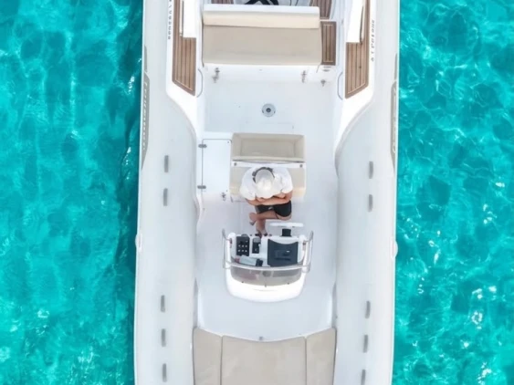 Huur RIB met of zonder schipper Capelli in Palau