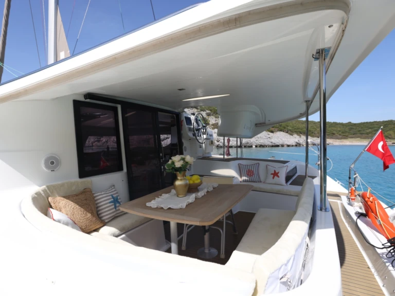 Huur Catamaran met of zonder schipper Fountaine Pajot in Milta Bodrum marina