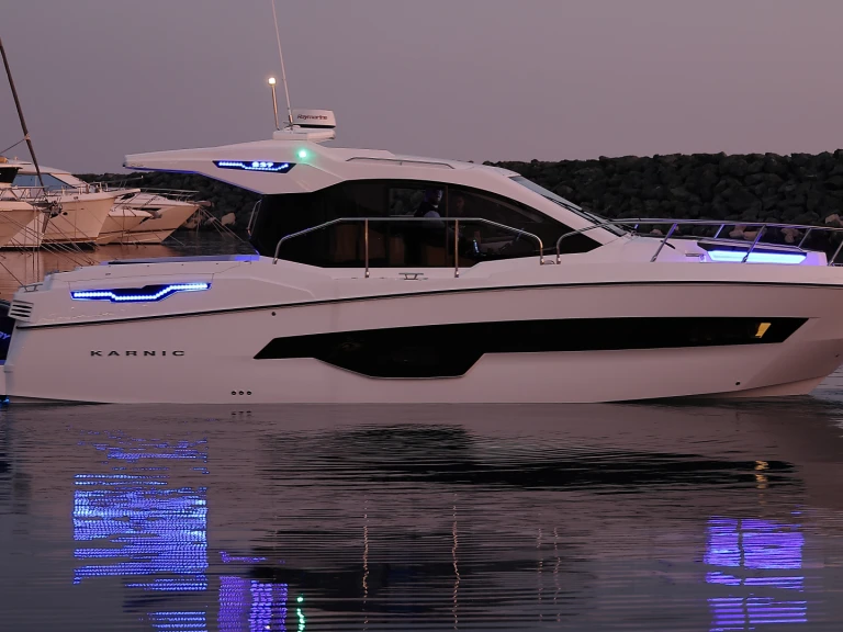 Huur een Karnic s37x in Biograd na Moru