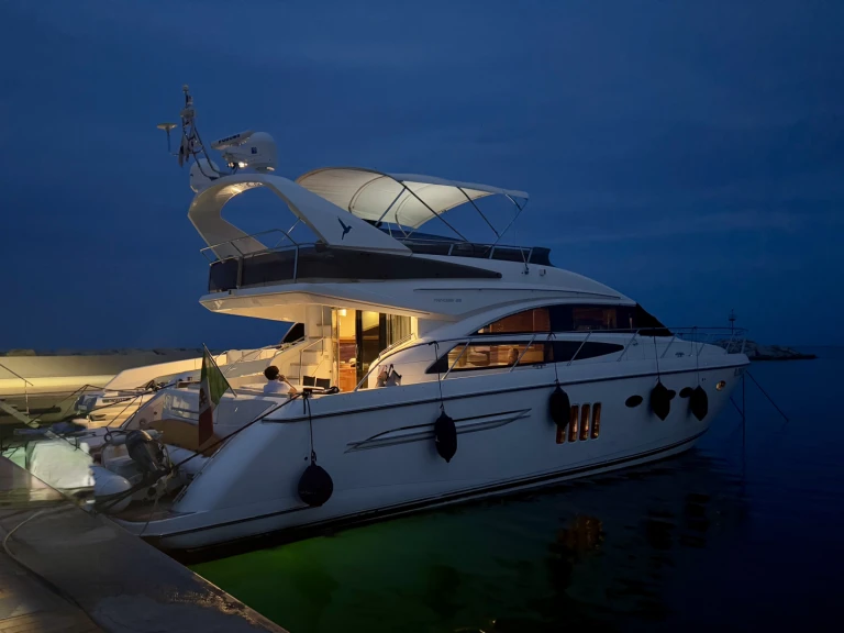 Bootverhuur Princess Princess 62 Fly in Portisco via SamBoat